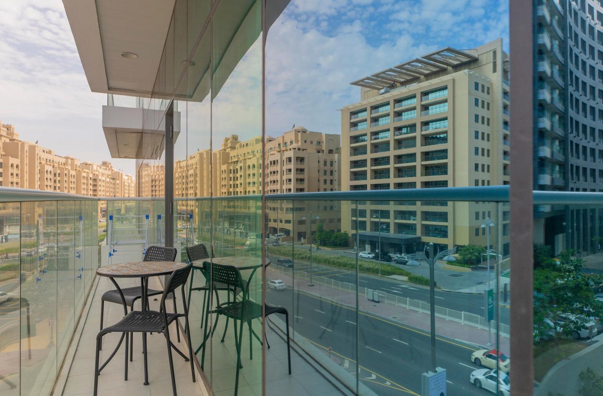 Studio With Private Beach Access At Palm Jumeirah Дубай Экстерьер фото